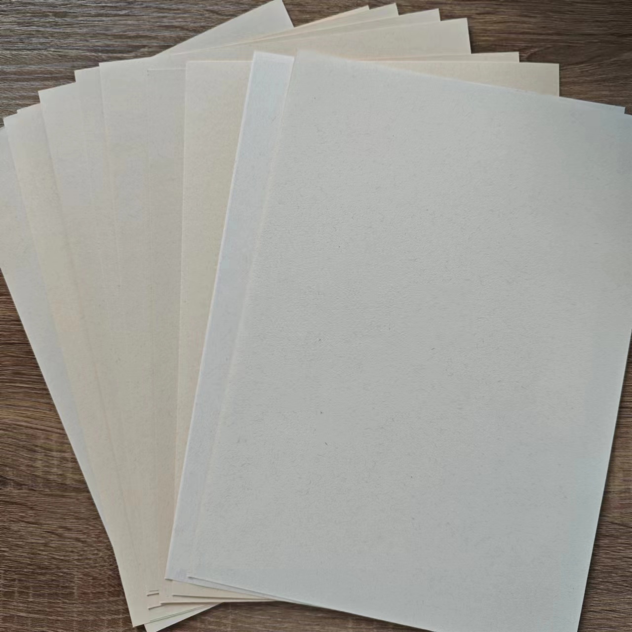 Factory Direct Wholesale 100% Recycled paper for drawing and printing and book covers