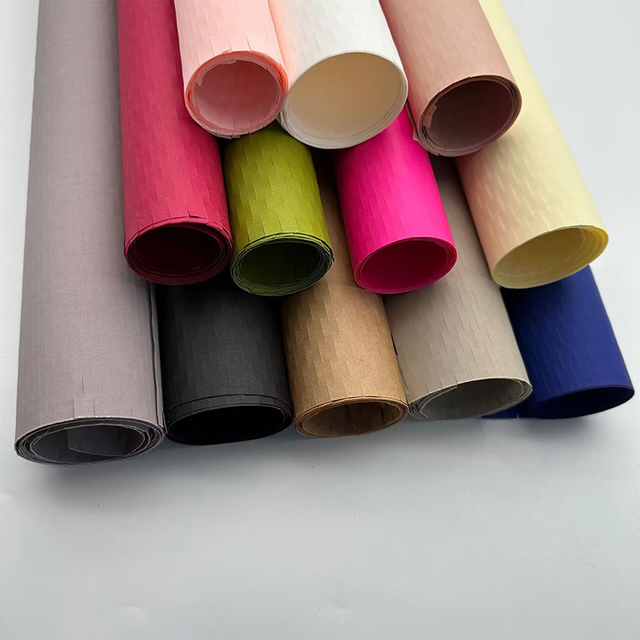 What Are the Types of Color Cardboard?